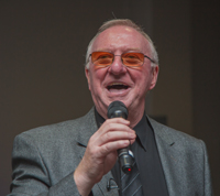 Dennis Taylor presented the 2015 ShopTalk Awards